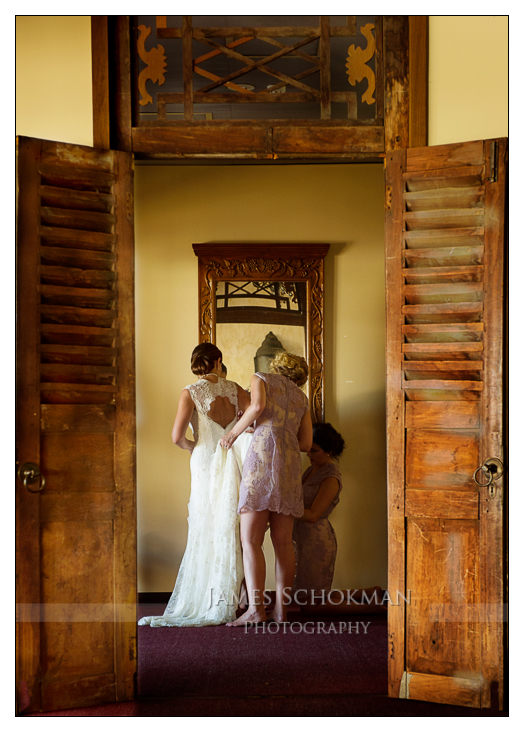 bridal party candid at sandalford